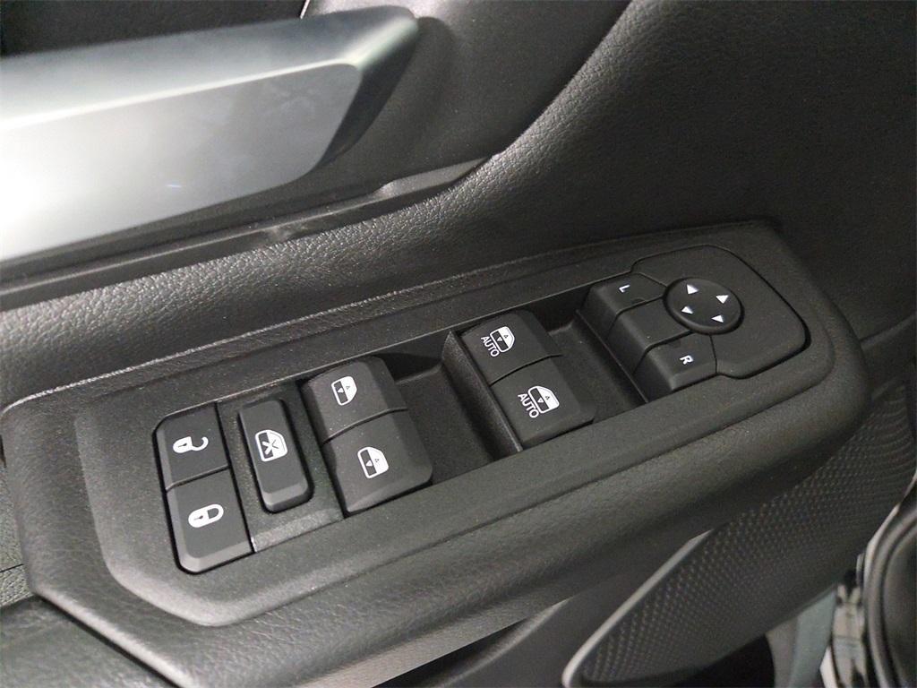 new 2025 Ram 1500 car, priced at $49,667