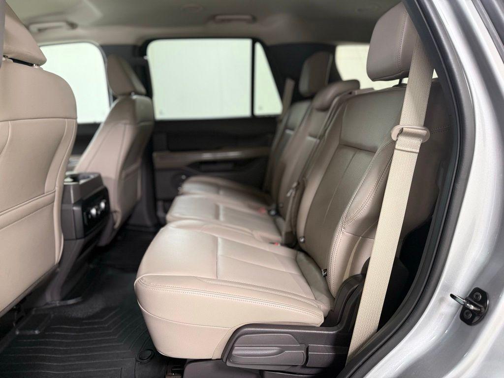 used 2021 Ford Expedition car, priced at $34,547