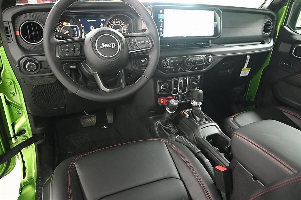 new 2025 Jeep Wrangler car, priced at $53,138