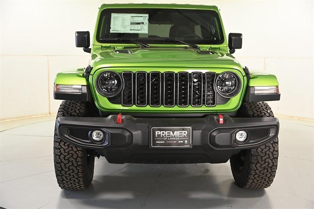 new 2025 Jeep Wrangler car, priced at $53,138