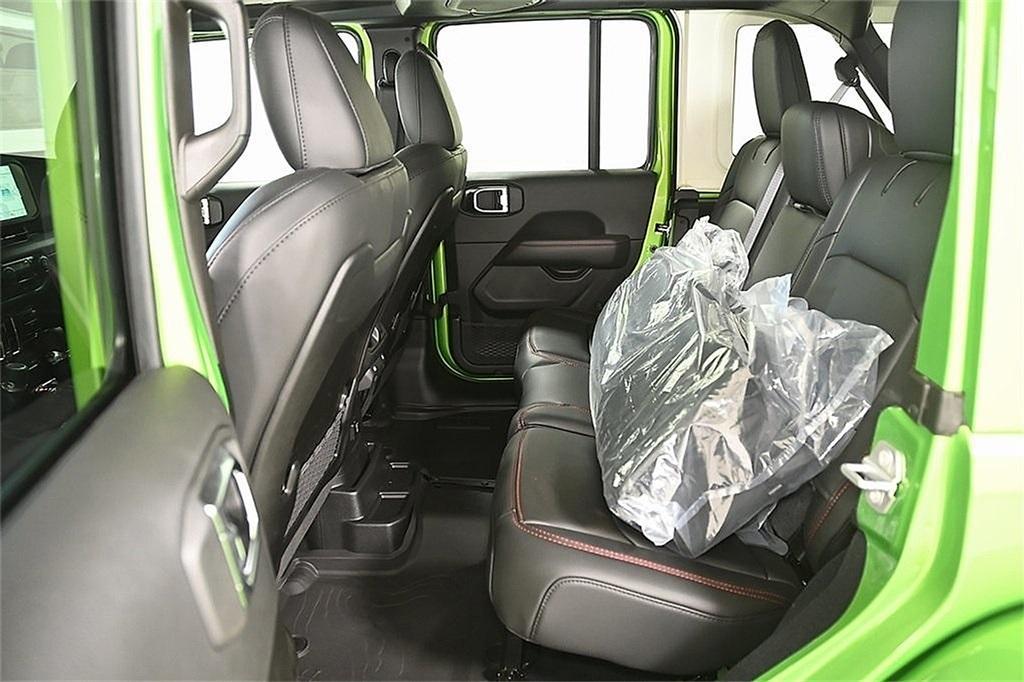 new 2025 Jeep Wrangler car, priced at $53,138