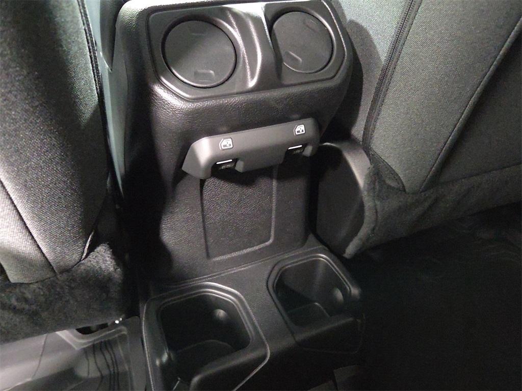 new 2025 Jeep Wrangler car, priced at $46,064