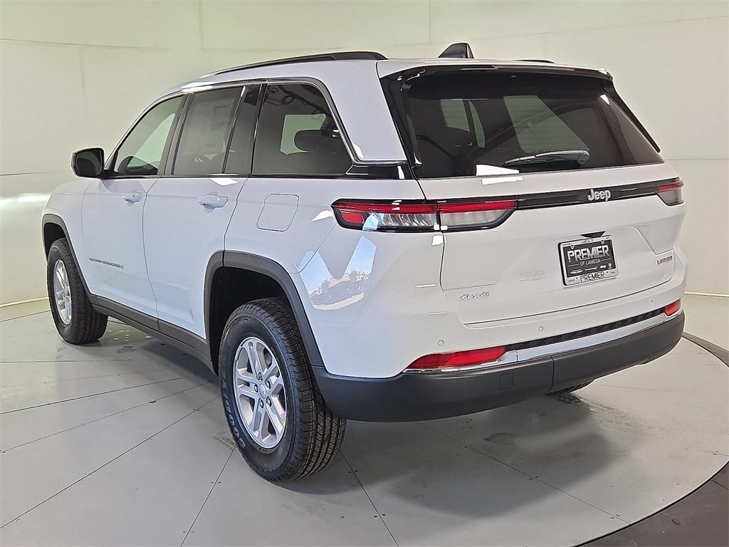 new 2025 Jeep Grand Cherokee car, priced at $38,196
