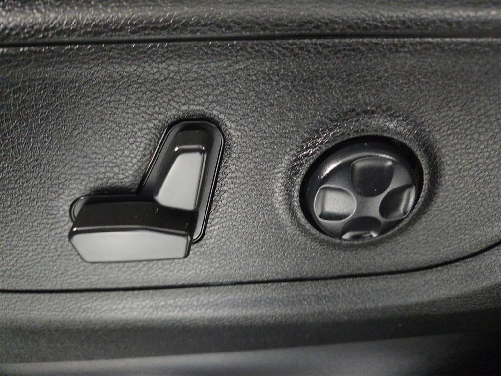 used 2022 Ram 1500 car, priced at $62,280