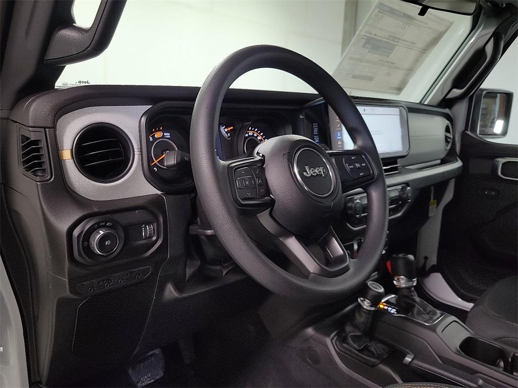 new 2026 Jeep Wrangler car, priced at $40,658