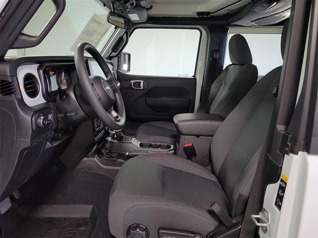 new 2026 Jeep Wrangler car, priced at $40,658