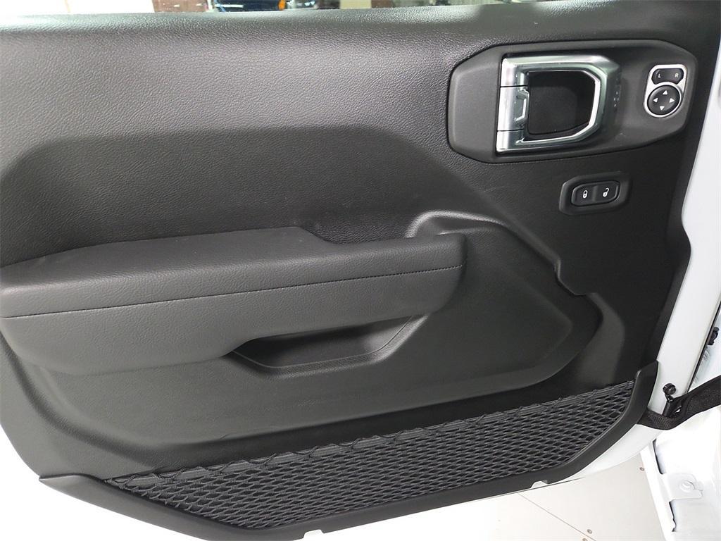 new 2026 Jeep Wrangler car, priced at $44,464