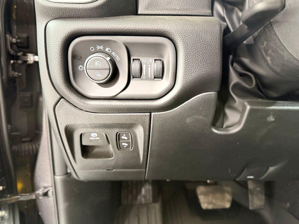 new 2026 Ram 1500 car, priced at $53,376