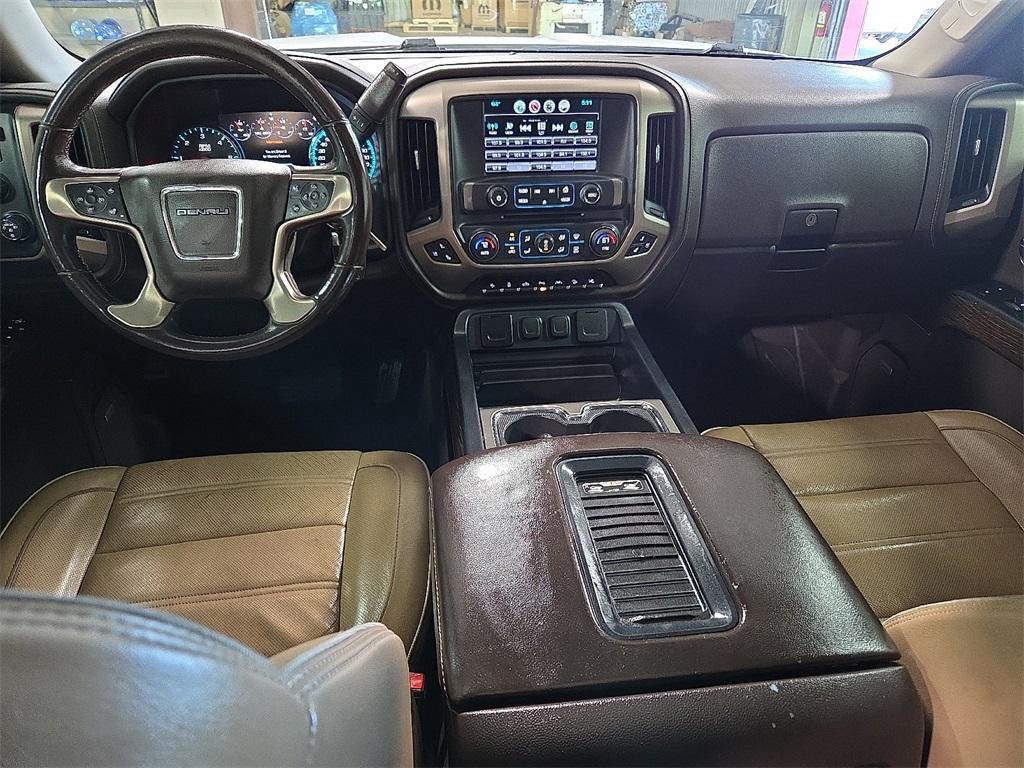 used 2018 GMC Sierra 1500 car, priced at $31,500