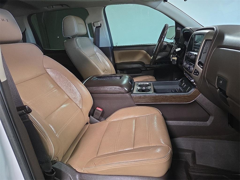 used 2018 GMC Sierra 1500 car, priced at $31,500