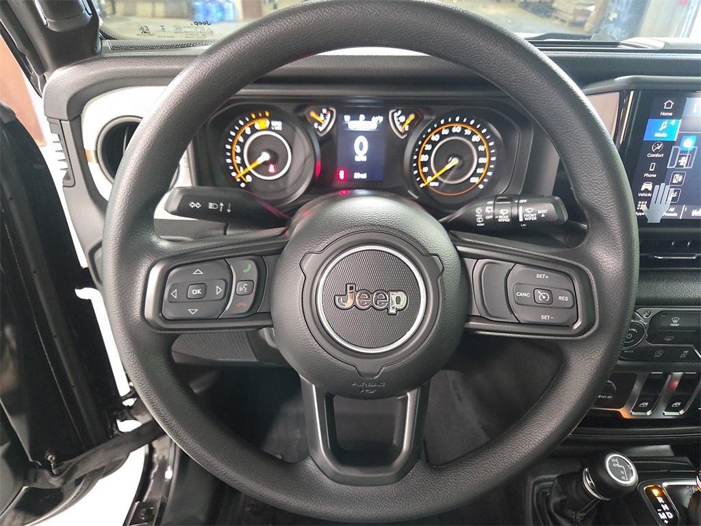 new 2026 Jeep Wrangler car, priced at $39,108