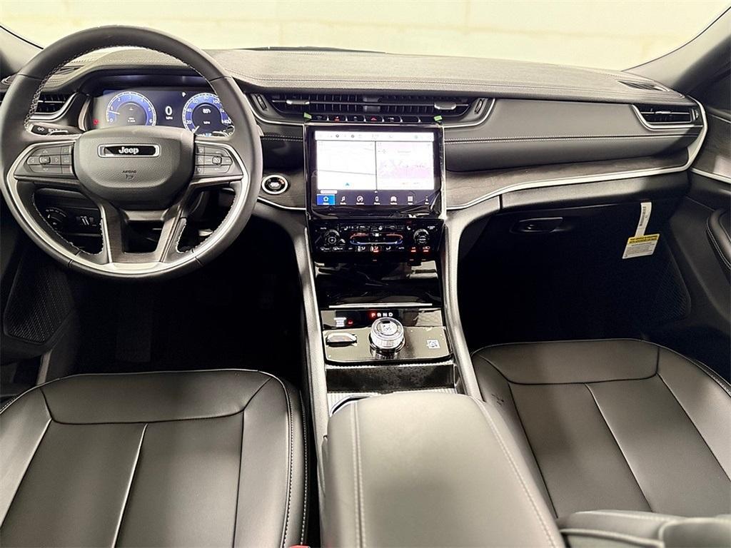 new 2025 Jeep Grand Cherokee L car, priced at $51,001