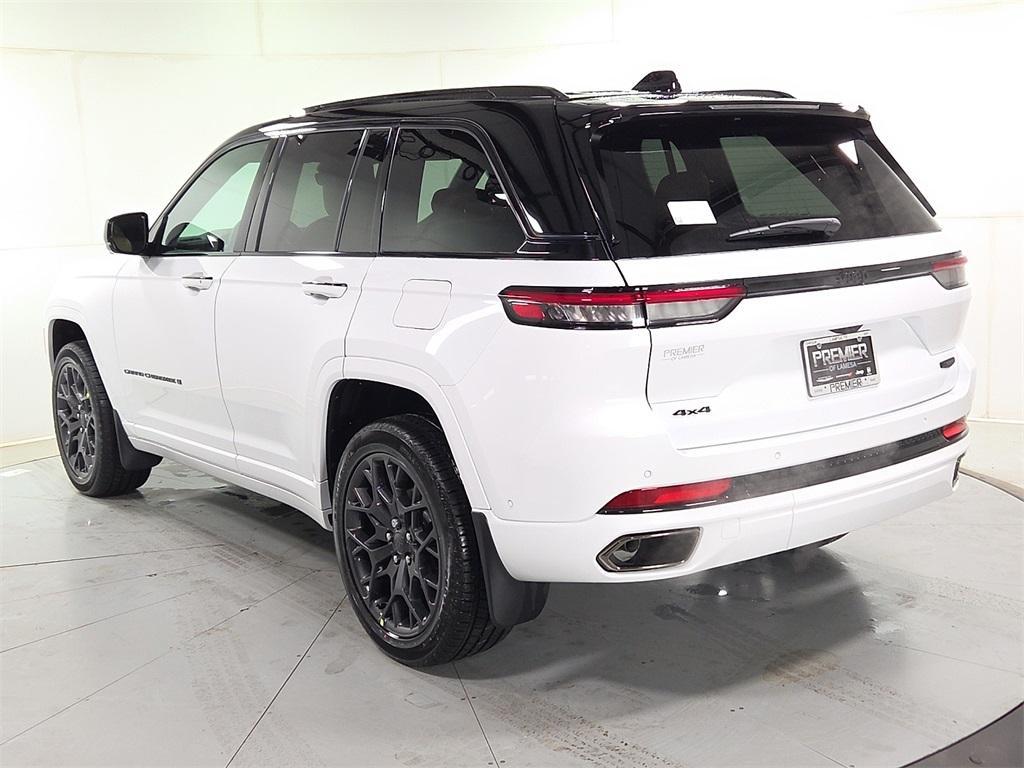 new 2025 Jeep Grand Cherokee car, priced at $59,988