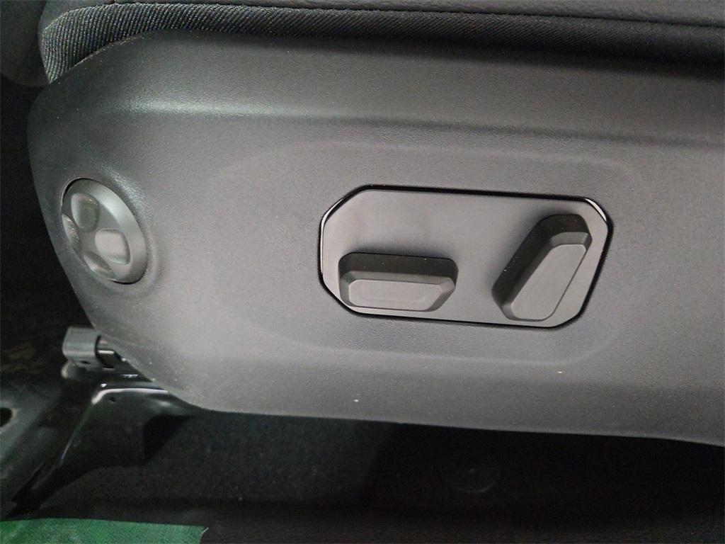 new 2026 Jeep Gladiator car, priced at $49,090