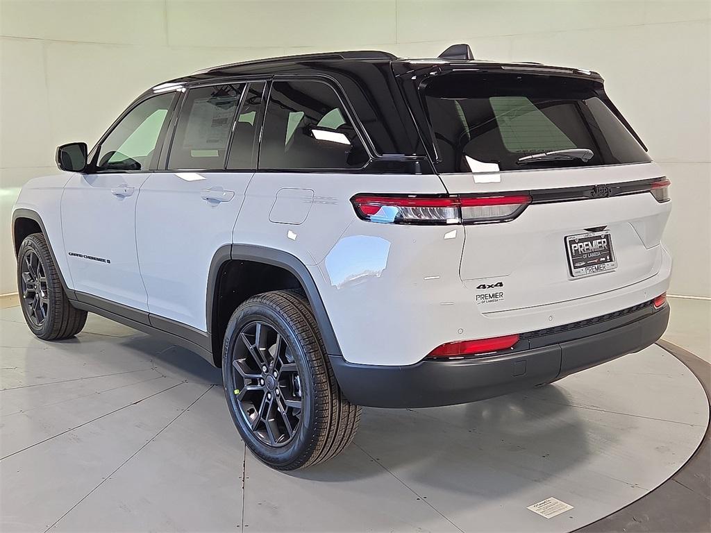 new 2025 Jeep Grand Cherokee car, priced at $49,054