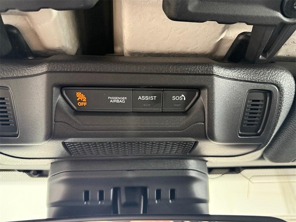 new 2025 Jeep Gladiator car, priced at $45,024