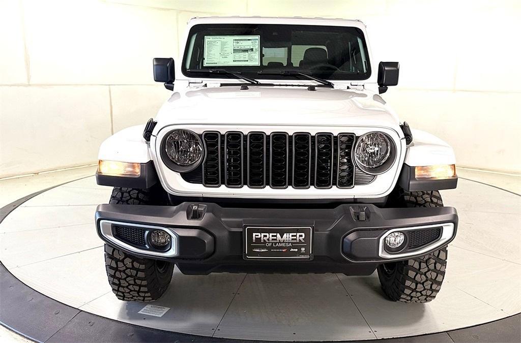 new 2025 Jeep Gladiator car, priced at $45,024