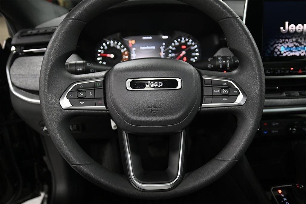 new 2025 Jeep Compass car, priced at $27,876