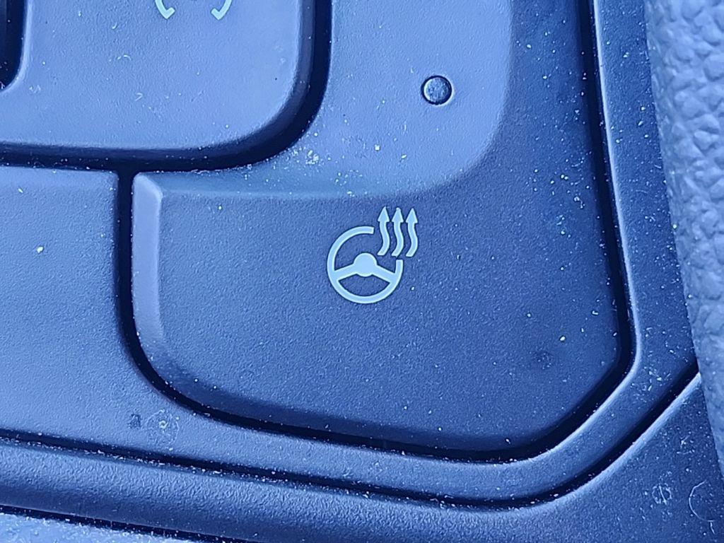 used 2024 Buick Encore GX car, priced at $19,995