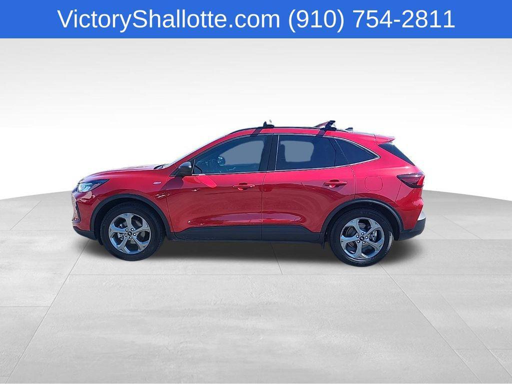 used 2025 Ford Escape car, priced at $23,500