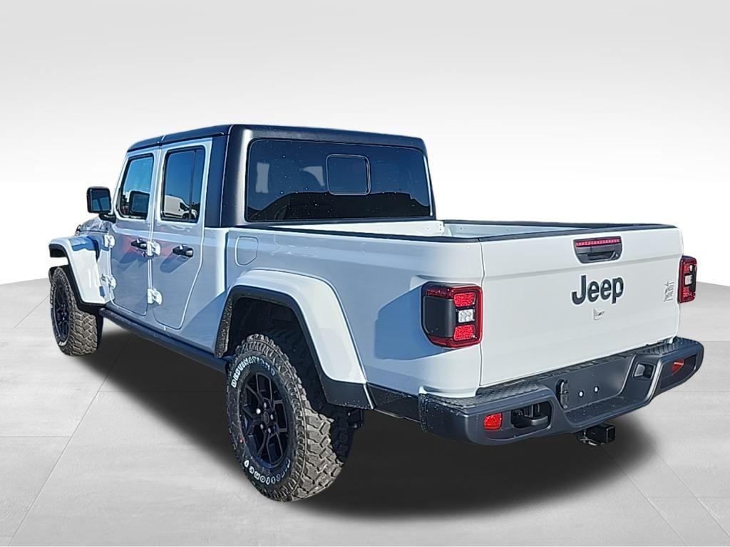 new 2026 Jeep Gladiator car, priced at $48,262