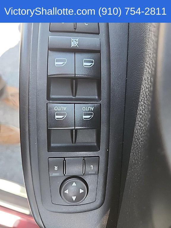 used 2019 Jeep Cherokee car, priced at $16,591