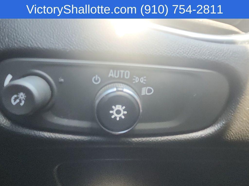 used 2019 Chevrolet Malibu Hybrid car, priced at $15,495