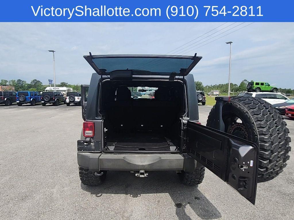 used 2016 Jeep Wrangler Unlimited car, priced at $15,995