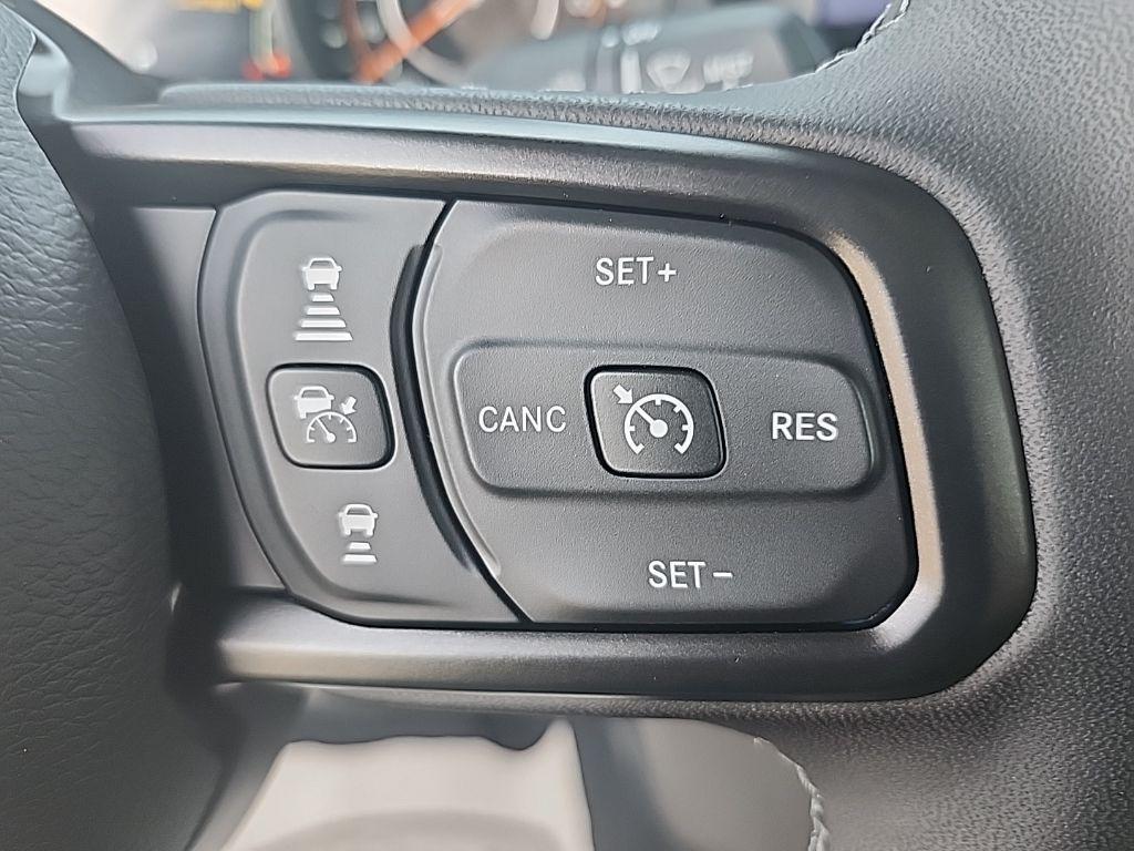 new 2026 Jeep Gladiator car, priced at $55,858