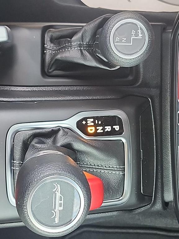 new 2026 Jeep Gladiator car, priced at $55,858