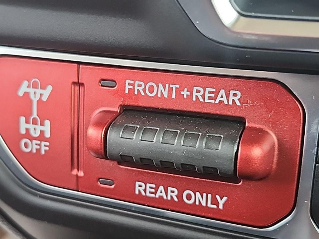 new 2026 Jeep Gladiator car, priced at $55,858