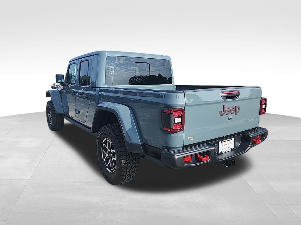 new 2026 Jeep Gladiator car, priced at $55,858
