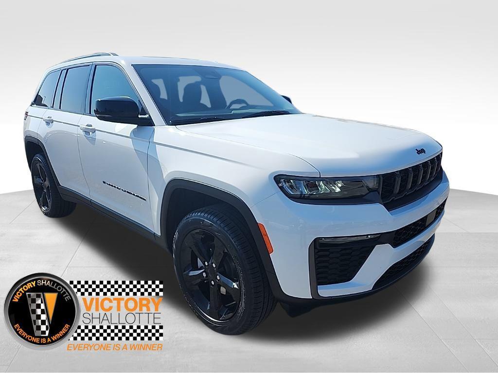 new 2026 Jeep Grand Cherokee car, priced at $49,995