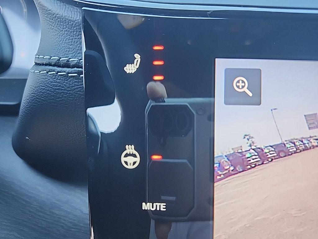 new 2026 Jeep Grand Cherokee car, priced at $49,995