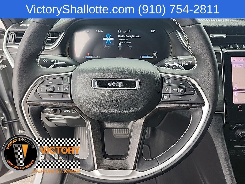 used 2025 Jeep Grand Cherokee L car, priced at $37,595