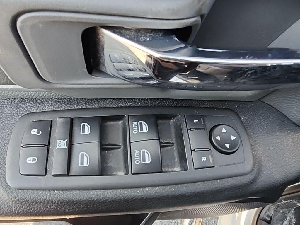 used 2022 Ram 1500 Classic car, priced at $24,995