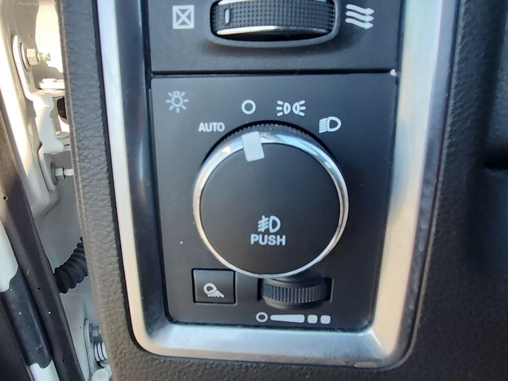 used 2022 Ram 1500 Classic car, priced at $24,995