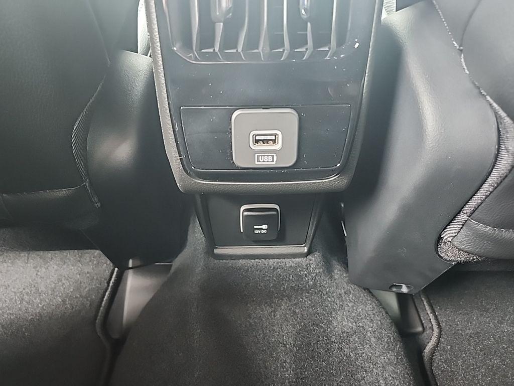 new 2026 Jeep Compass car, priced at $31,995