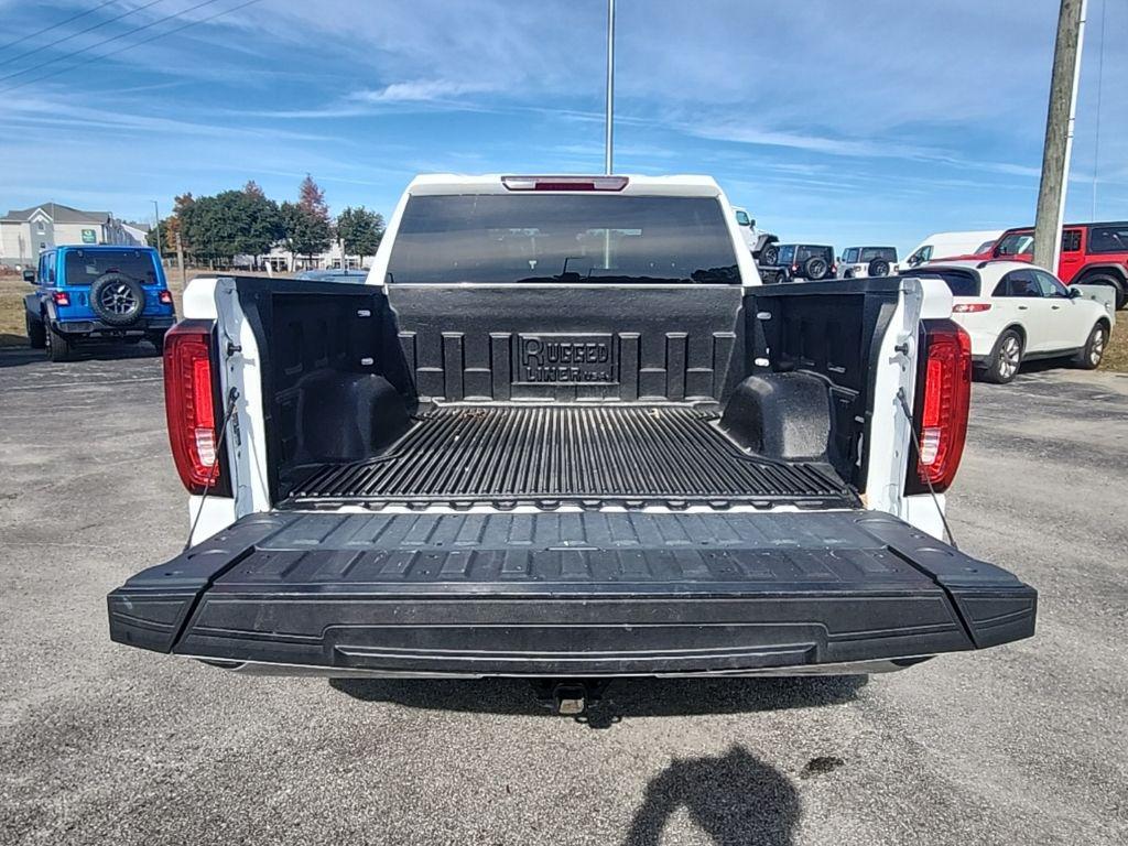 used 2024 GMC Sierra 1500 car, priced at $36,995