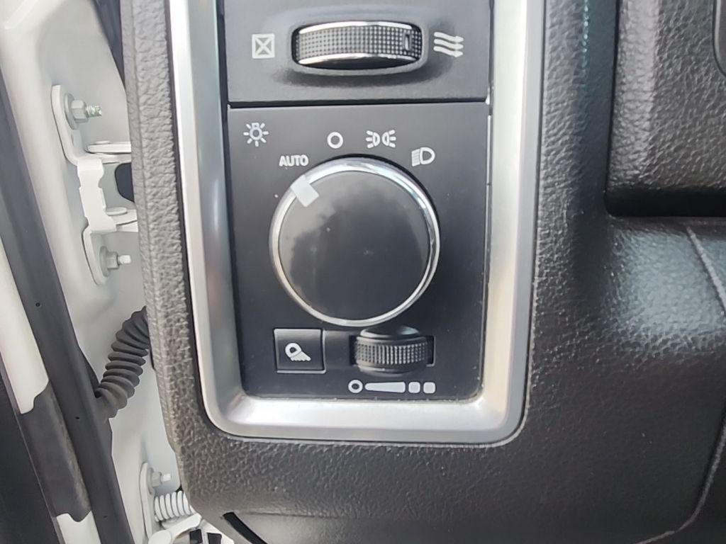 used 2022 Ram 1500 Classic car, priced at $23,750