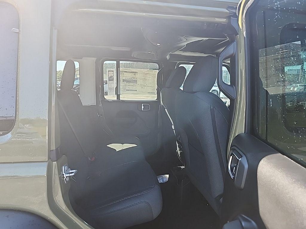 new 2025 Jeep Wrangler car, priced at $45,246