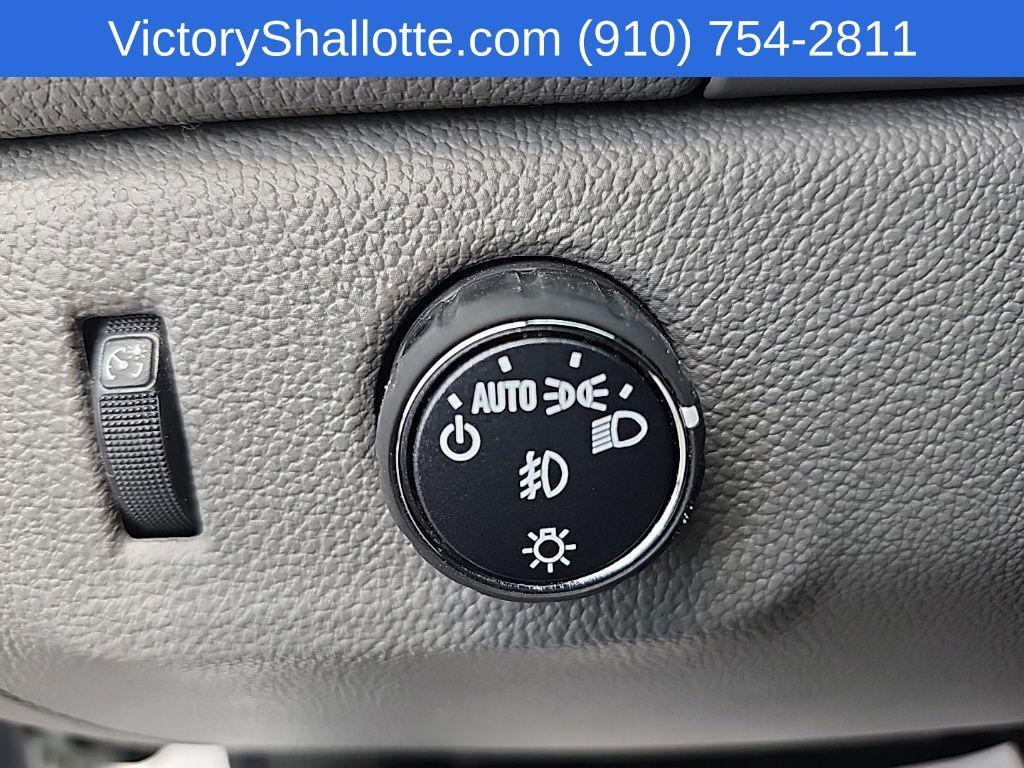 used 2021 GMC Canyon car, priced at $23,995