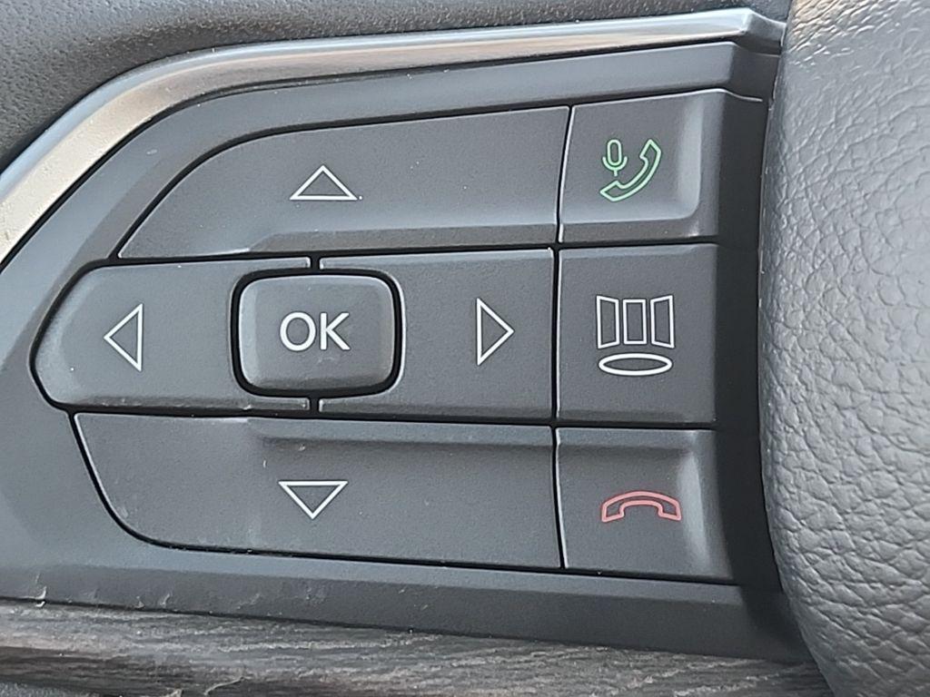 new 2025 Jeep Grand Cherokee car, priced at $44,709