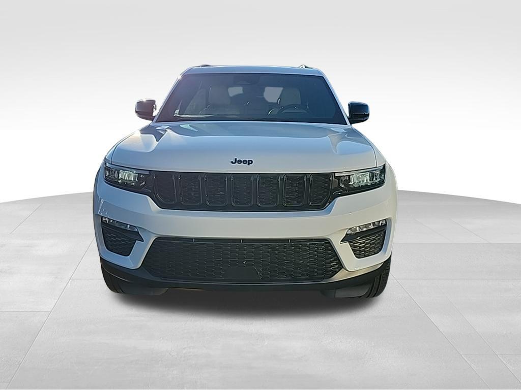 new 2025 Jeep Grand Cherokee car, priced at $44,709