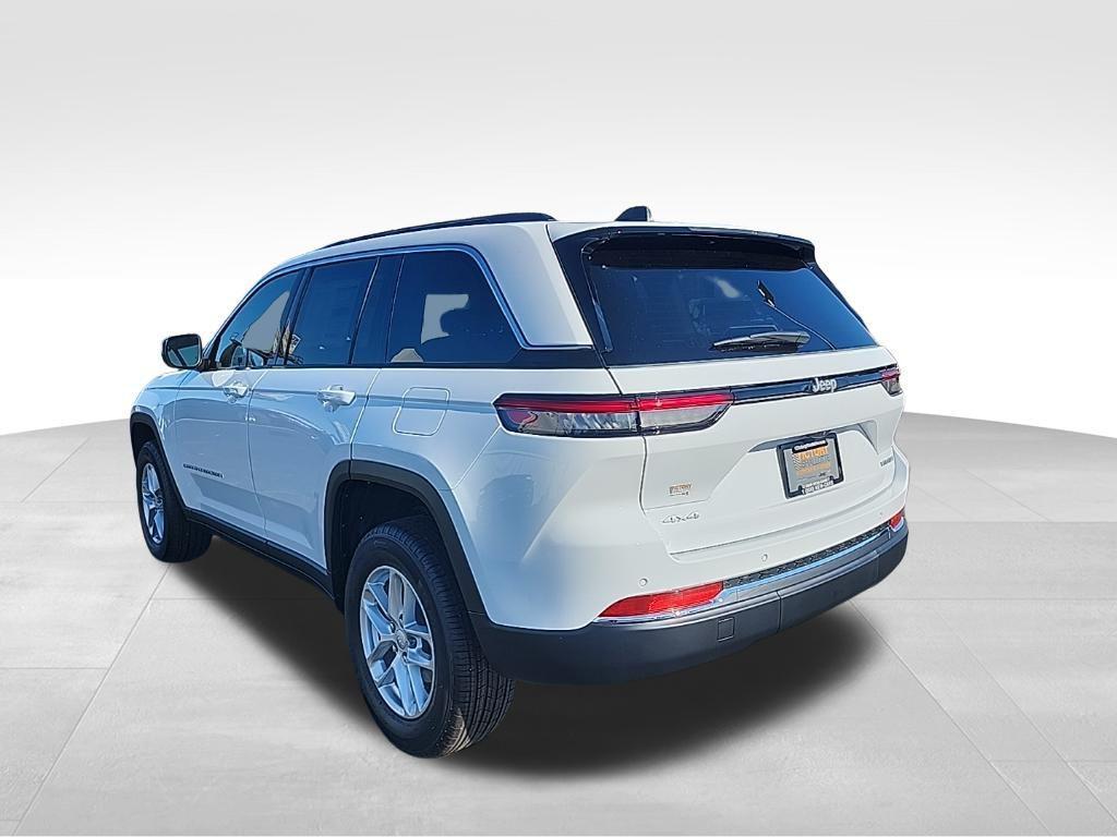 new 2025 Jeep Grand Cherokee car, priced at $36,839