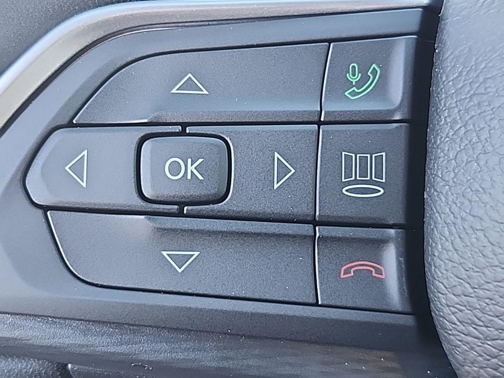 new 2025 Jeep Grand Cherokee car, priced at $36,839