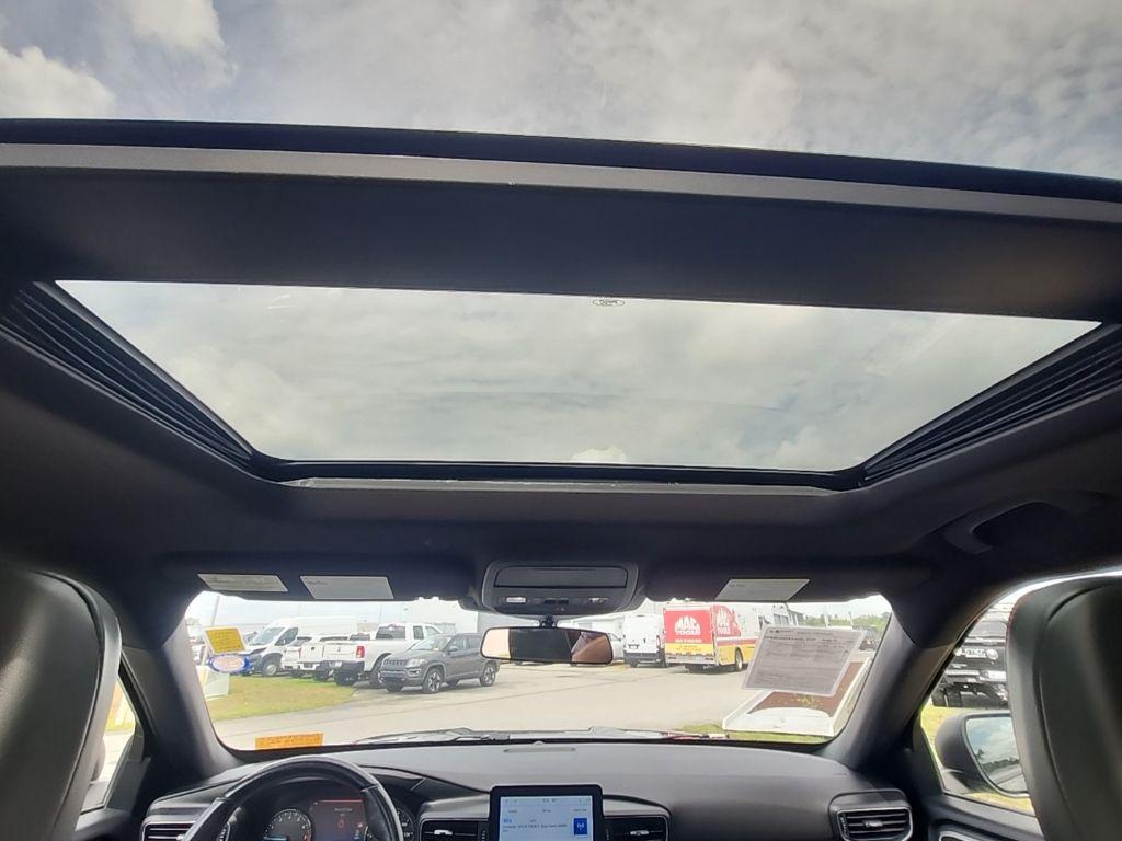 used 2022 Ford Explorer car, priced at $28,794