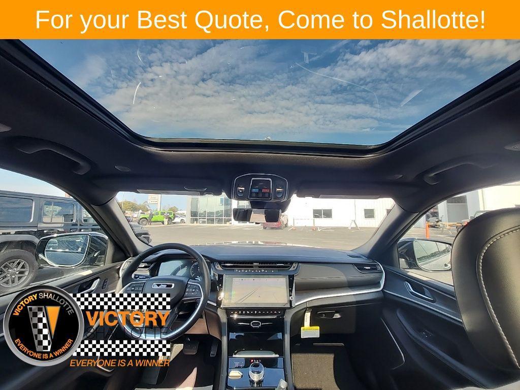 new 2026 Jeep Grand Cherokee car, priced at $52,184