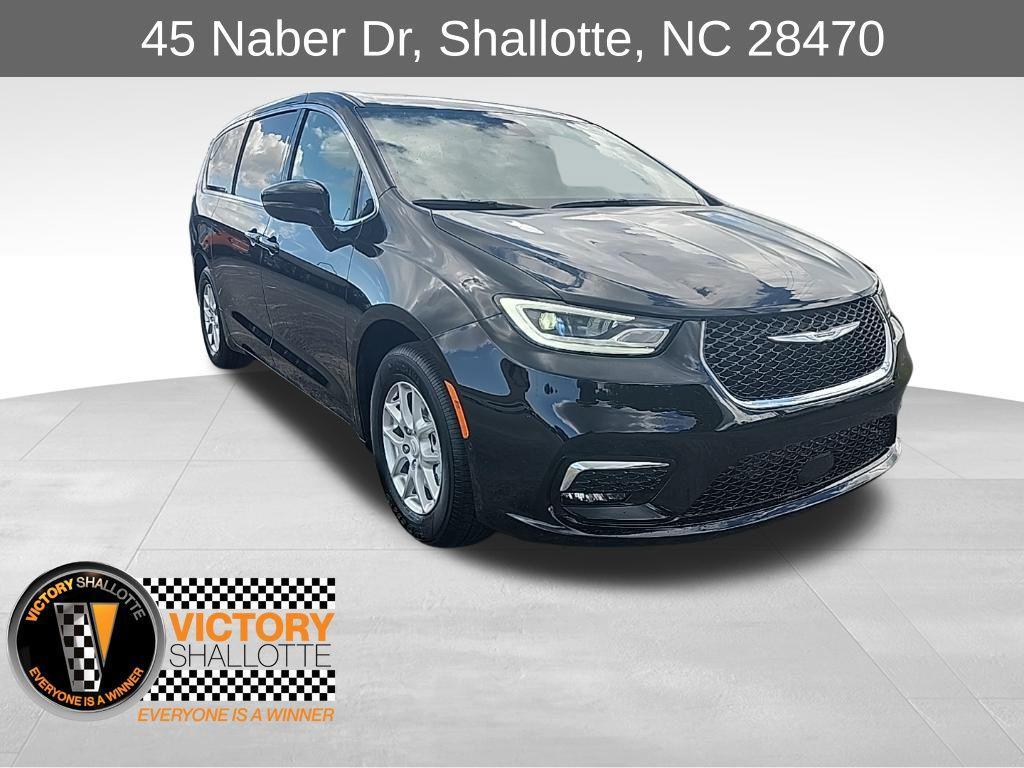 new 2026 Chrysler Pacifica car, priced at $40,719