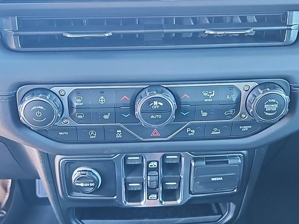 new 2026 Jeep Wrangler car, priced at $54,166